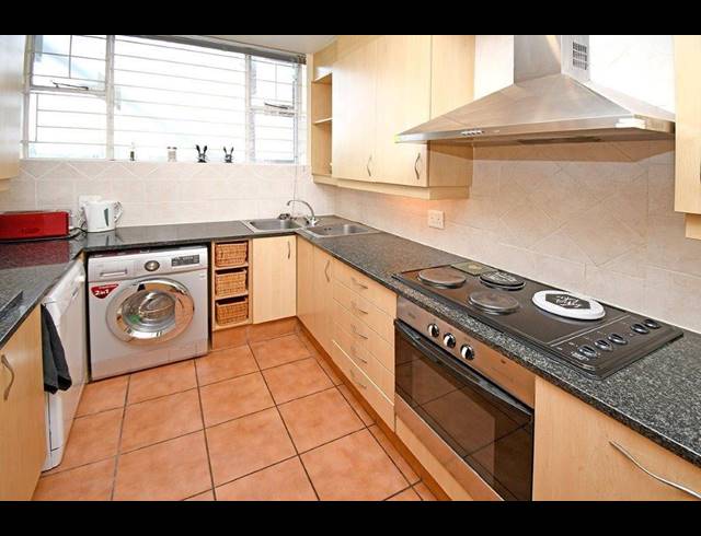 3 BEDROOM APARTMENT FOR SALE IN BEDFORD GARDENS